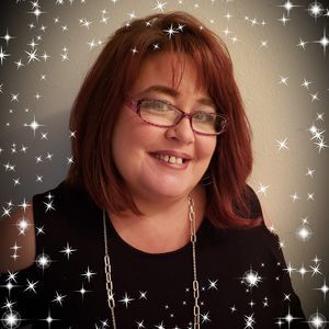 Meet your Posher, Lynn